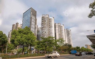 深圳龙岗写字楼：满京华盈丰商务中心