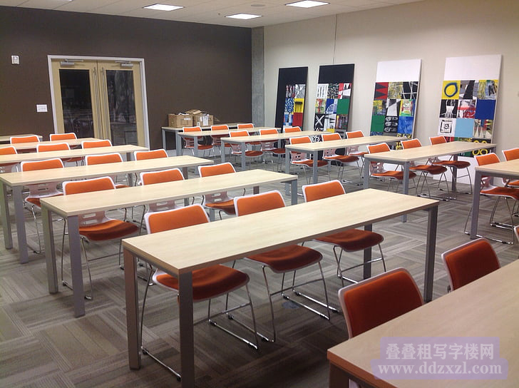 体制办公室工作很杂很破碎-第1张图片-叠叠租写字楼网