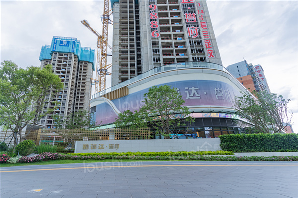 勤诚达誉府房子可以买吗？勤诚达誉府周边交通方便吗？-第3张图片-叠叠租写字楼网