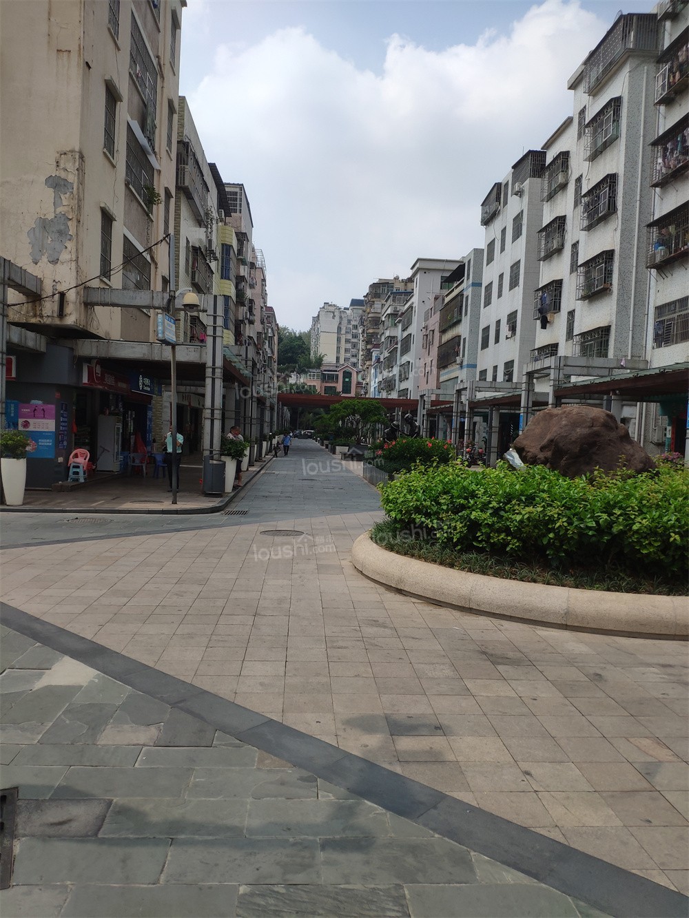 深圳的招商臻城花园怎么样？招商臻城花园现在价格多少？-第6张图片-叠叠租写字楼网